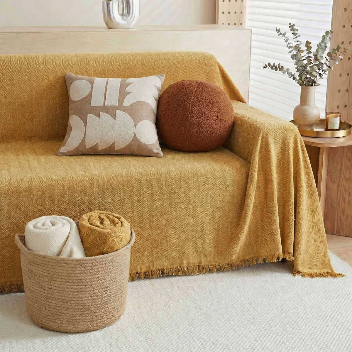 Couch Cover with Pet-Friendly Design & Water-Resistant Fabric for Stylish Protection
