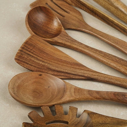 Kitchen Utensil Set with Ergonomic Design | 7-Piece Wooden Set for Stylish and Safe Cooking