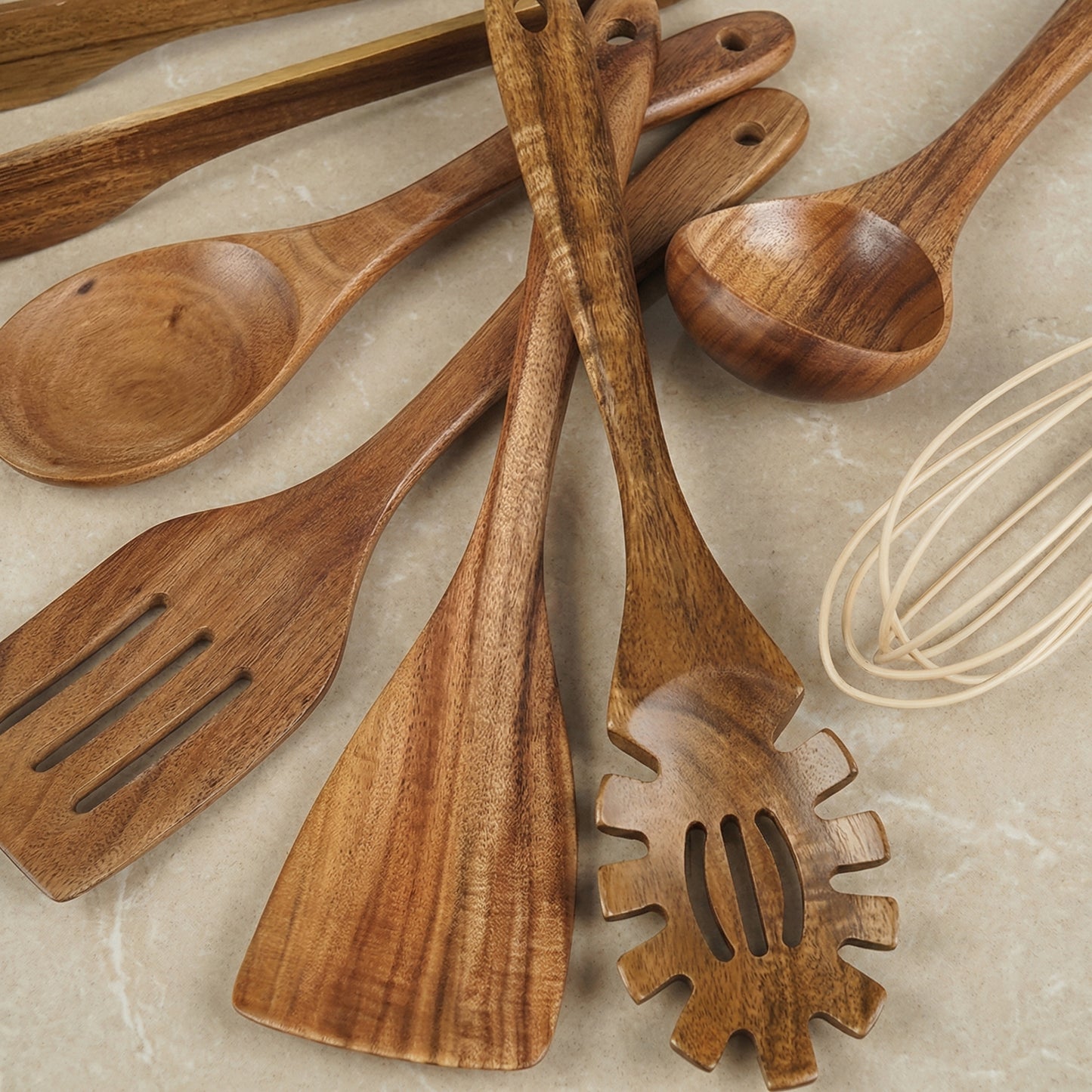 Kitchen Utensil Set with Ergonomic Design | 7-Piece Wooden Set for Stylish and Safe Cooking