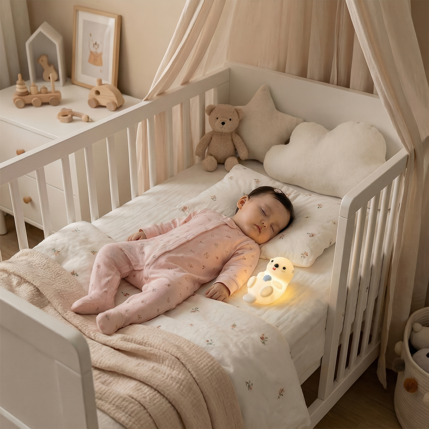 Otter Rechargeable LED Night Light with Tap Control