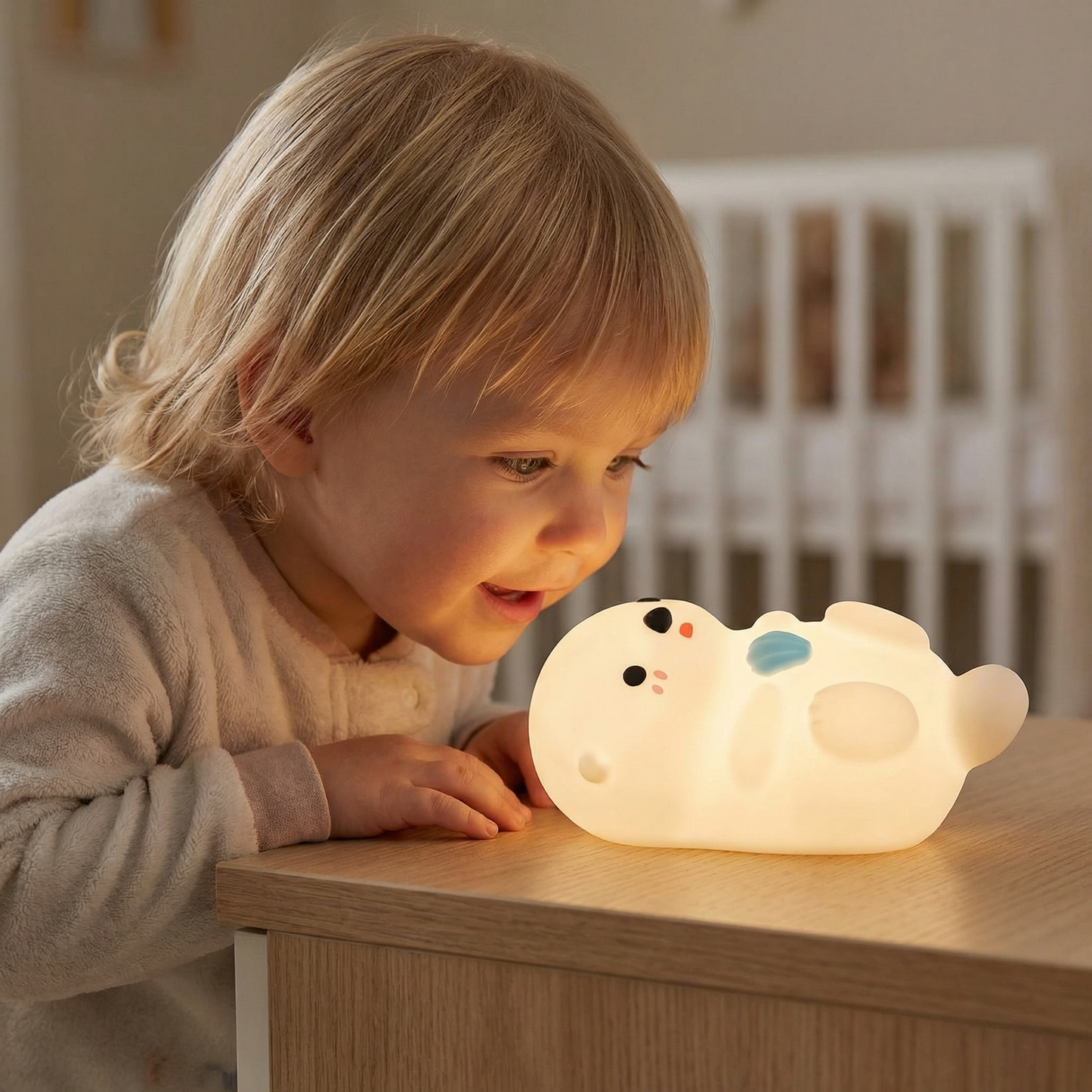 Otter Rechargeable LED Night Light with Tap Control