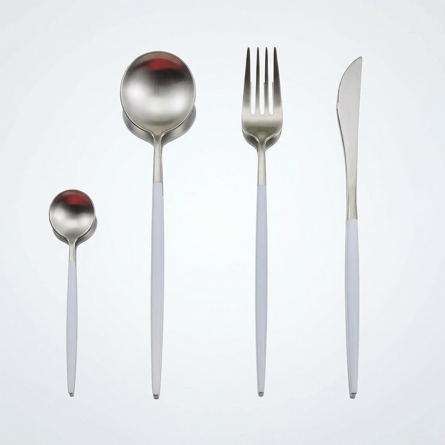 Elegant Cutlery Set | 24-Piece Stainless Steel with Gold & Silver Finish