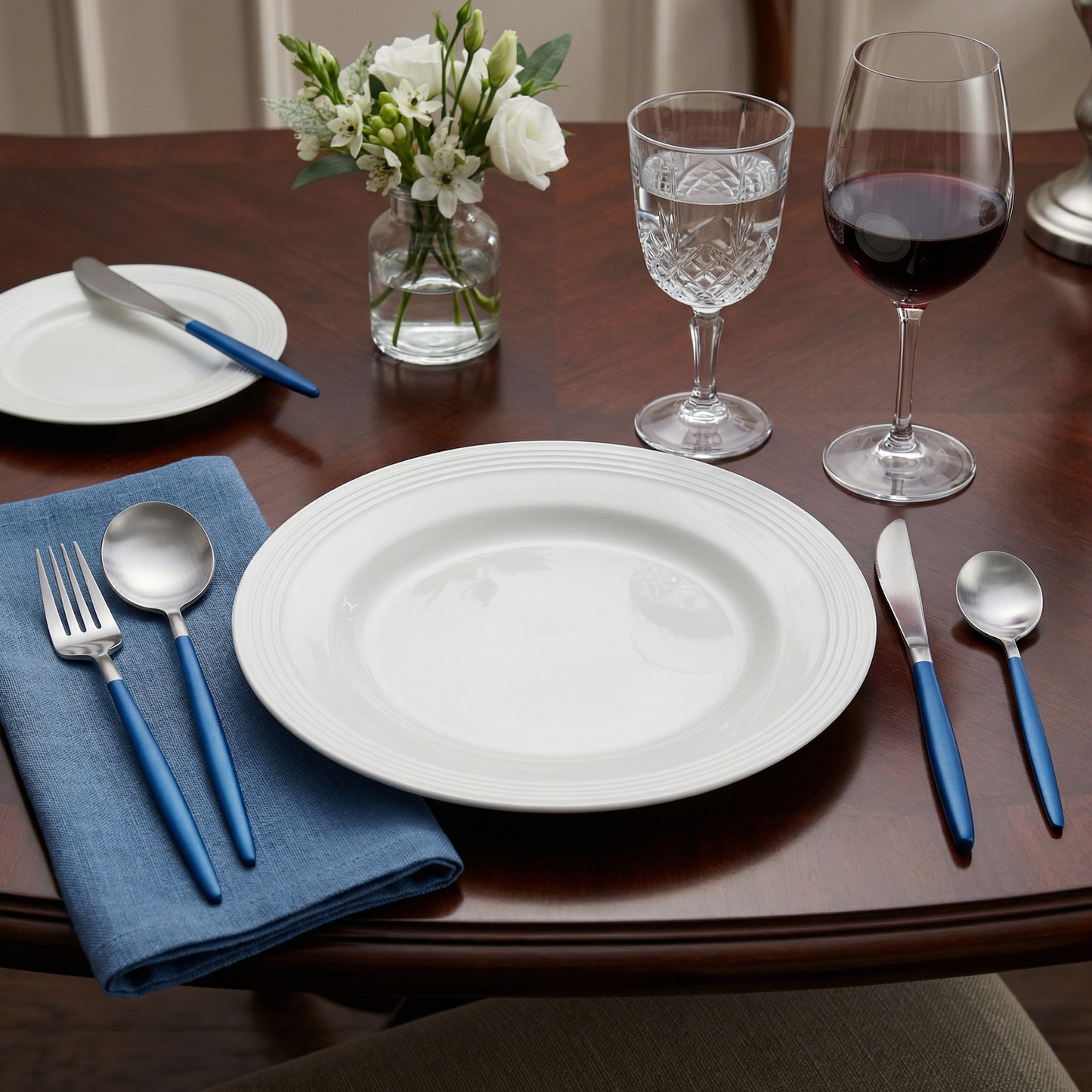 Elegant Cutlery Set | 24-Piece Stainless Steel with Gold & Silver Finish