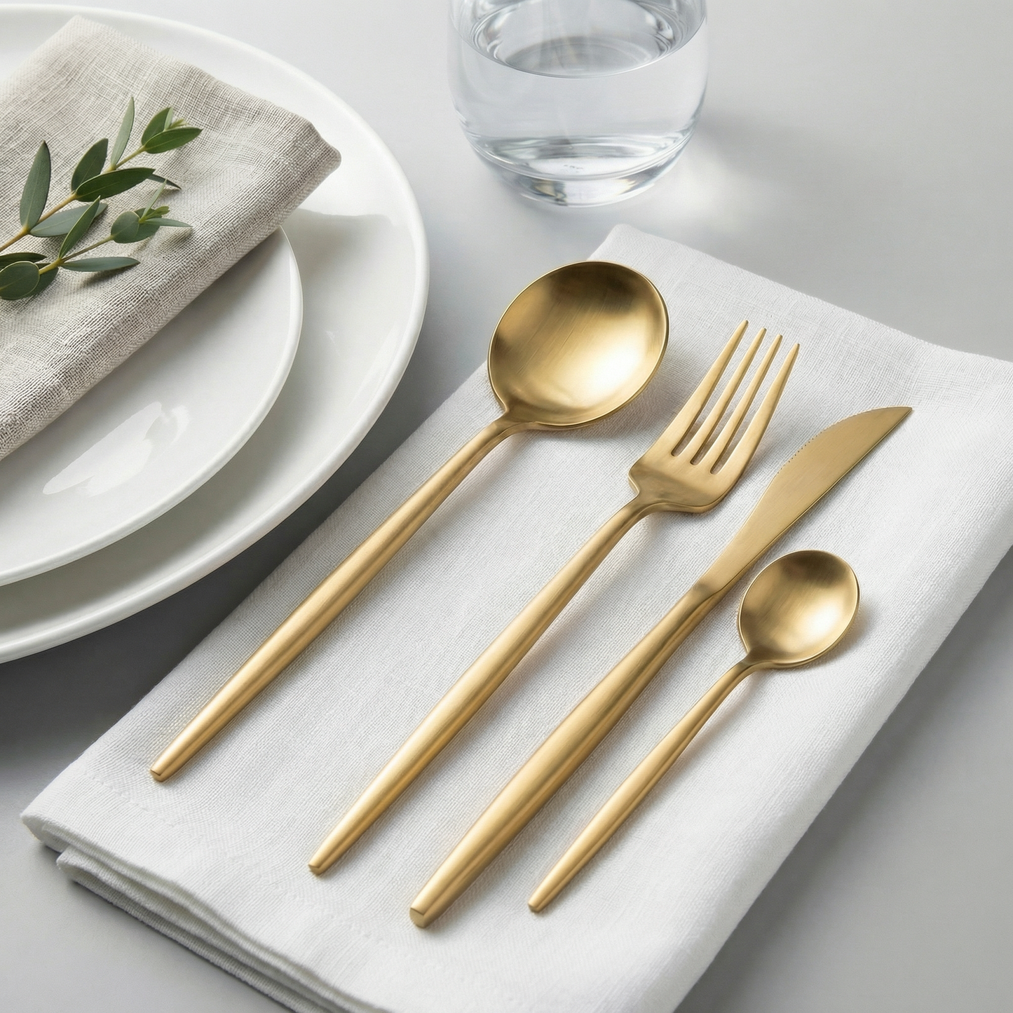 Elegant Cutlery Set | 24-Piece Stainless Steel with Gold & Silver Finish