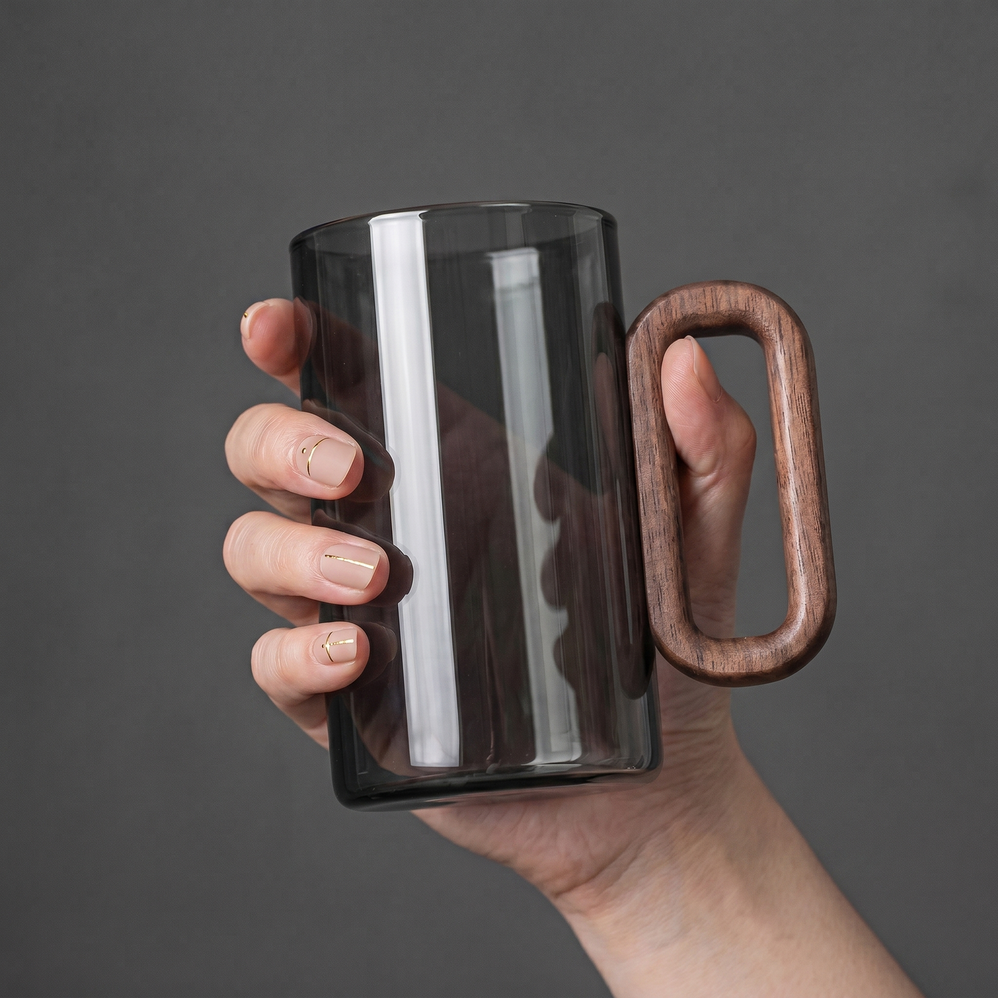Elegant Glass Mugs with Heat-Resistant Wooden Handle